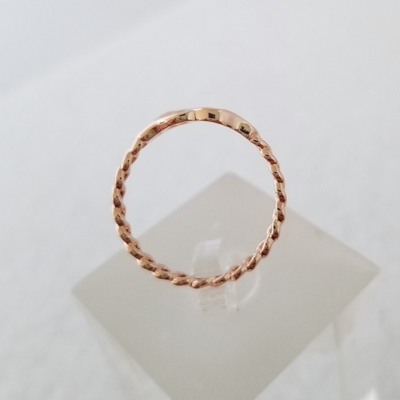 Rose Gold Handcuffs Ring - Picture 3 of 8